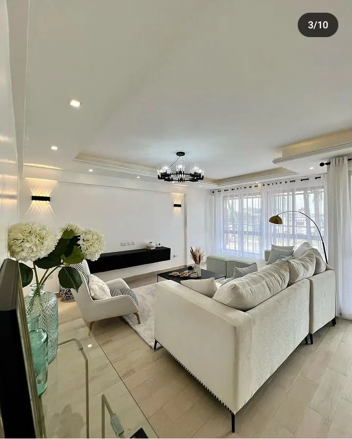 4 Bedroom with DSQ for Sale in South C